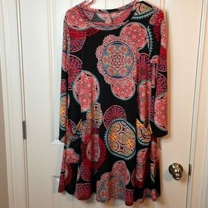 Navy dress with pockets, Size L, no tags - from a boutique